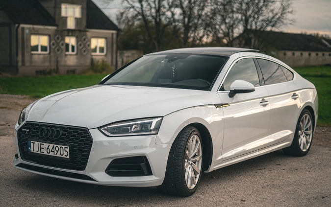 Audi A5 cena 117000 przebieg: 61999, rok produkcji 2017 z Gniezno małe 121